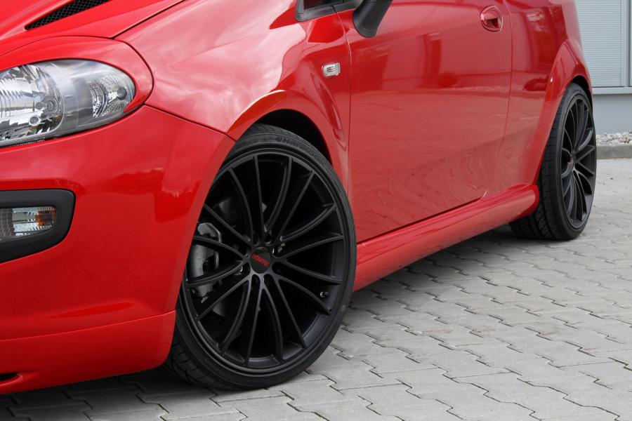  Fiat Punto Evo by Novitec Rosso 2010 года  (фото 13 из 43)